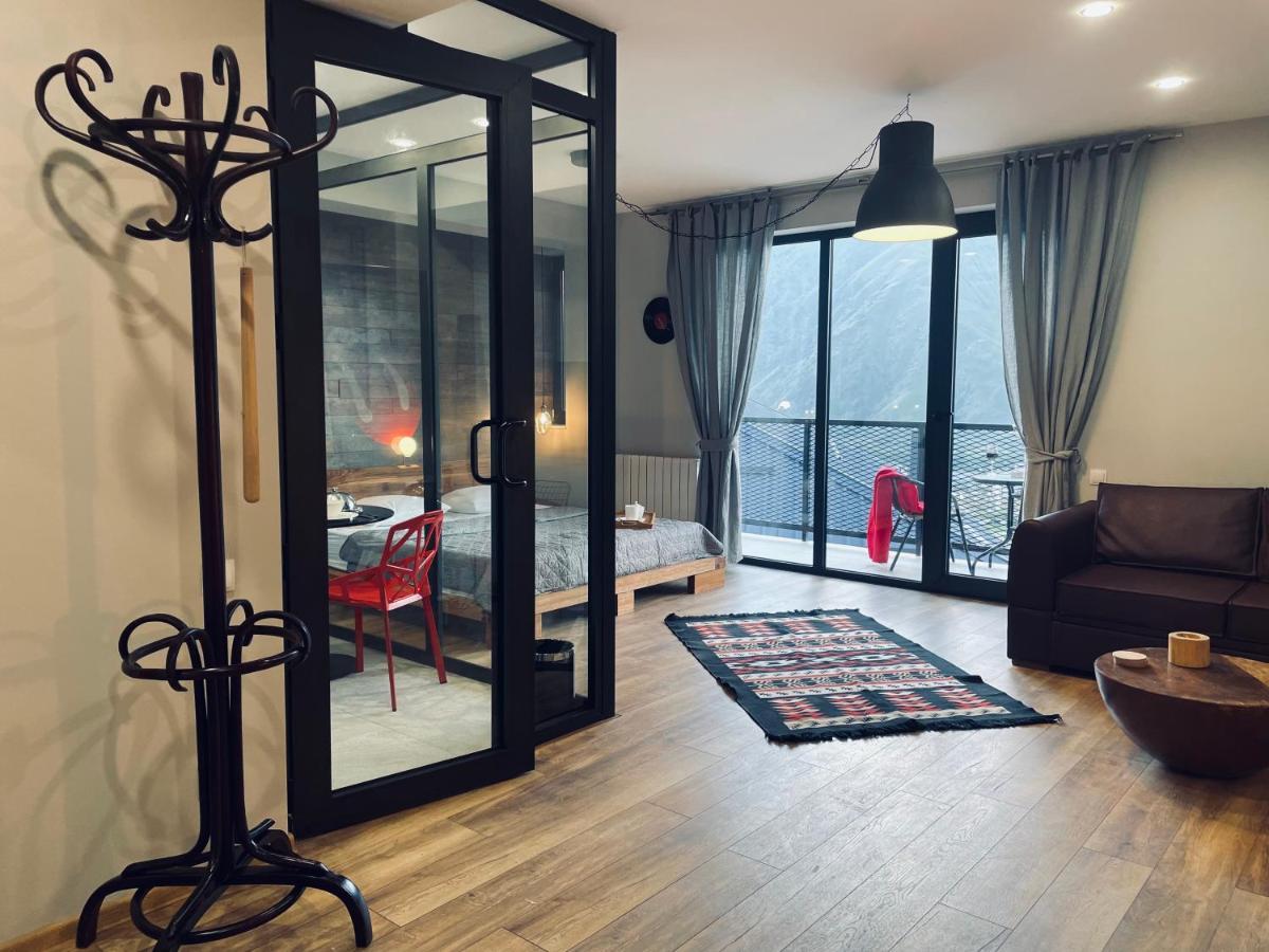 Kazbegi Stylish Apartment Exterior foto